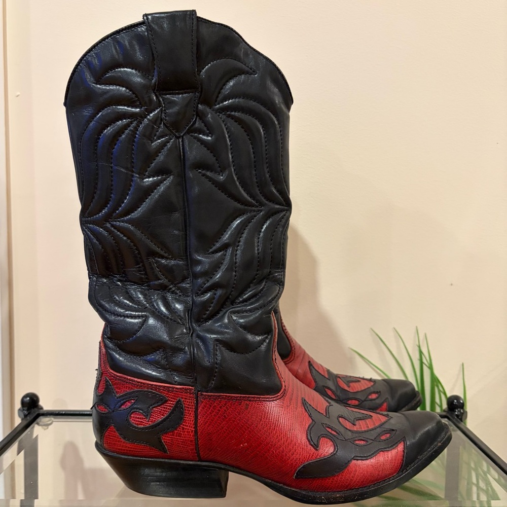 Sundance Womens Leather Black Red Western Cowboy Boots Size 7.5 (Fits 6.5)